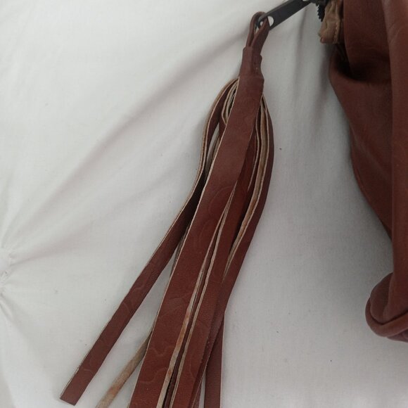 Vintage genuine leather brown clutch with tassel made in Columbia. - Picture 5 of 6